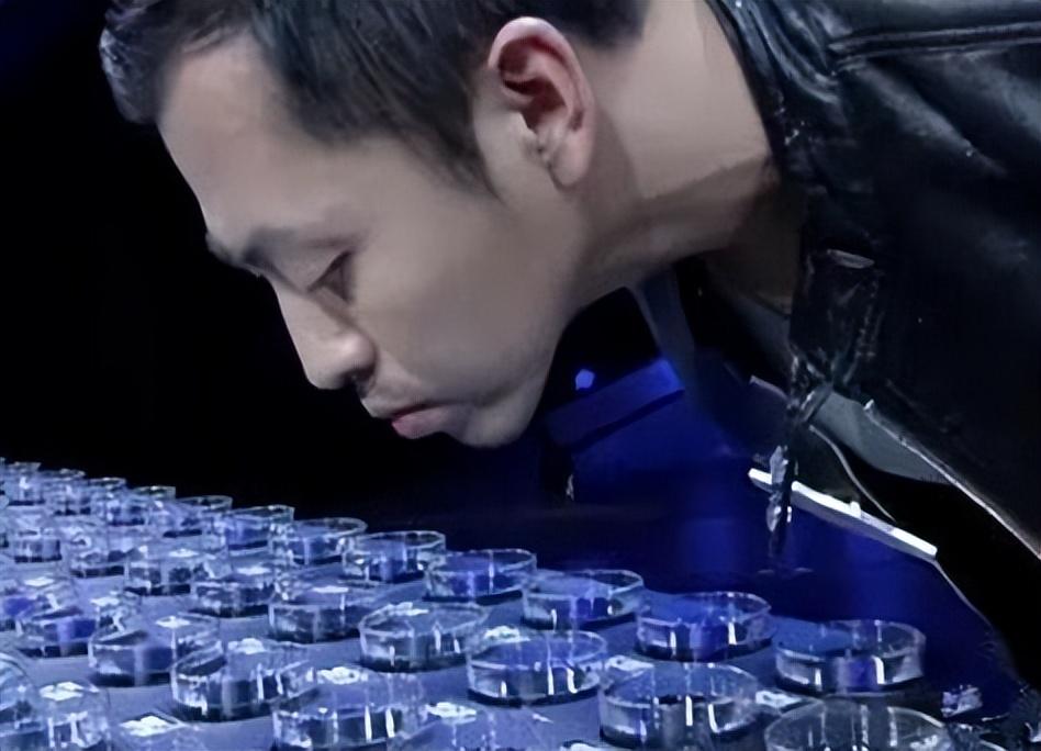 纪实鬼才王昱珩:清华毕业20年不上班财富自由,满级人类也有烦恼