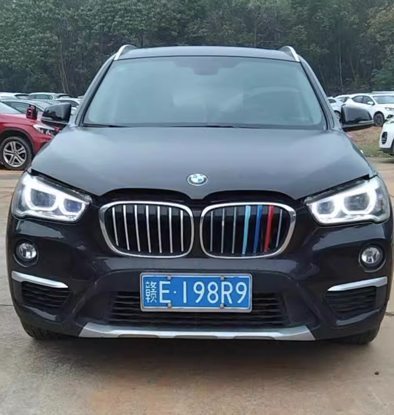 湖南省衡阳市一辆宝马牌小型汽车将以8万起拍,车牌为赣e198r9