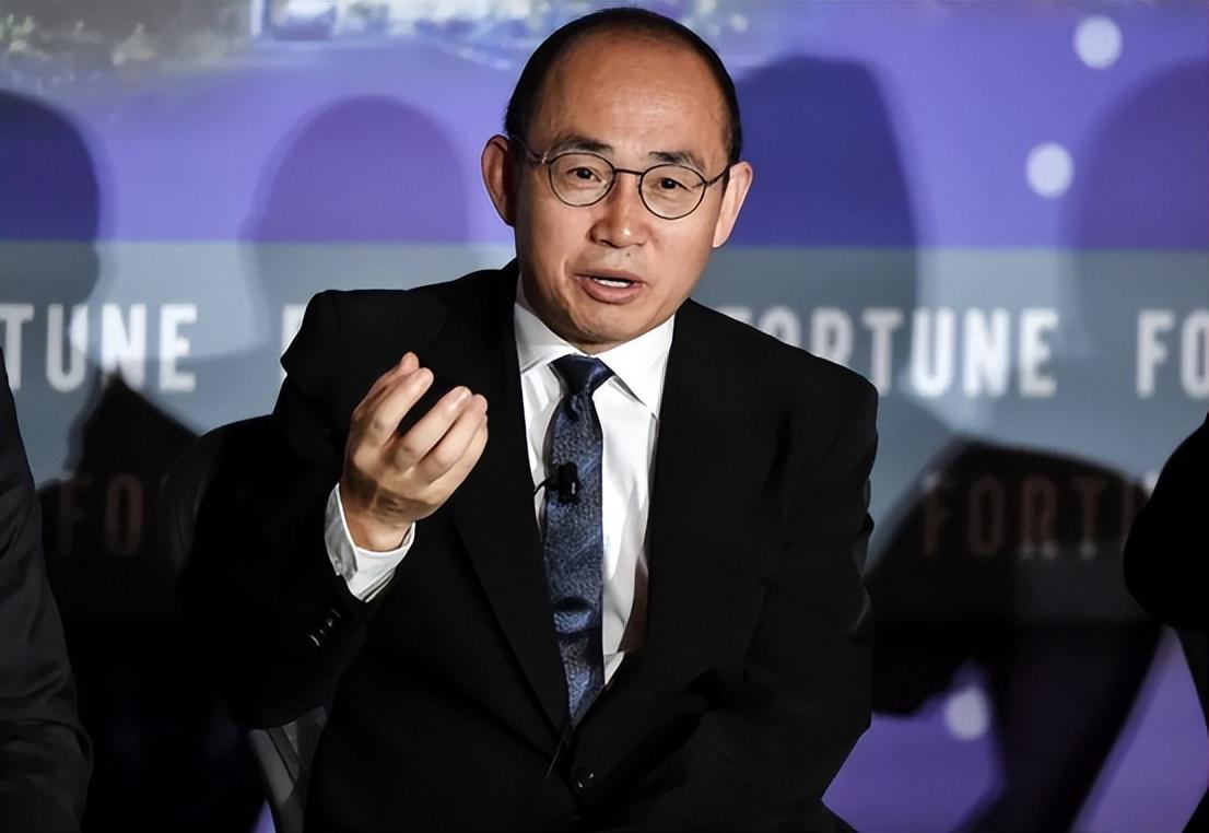 曹德旺为何看不起潘石屹,为什么对潘石屹夫妇意见那么大?