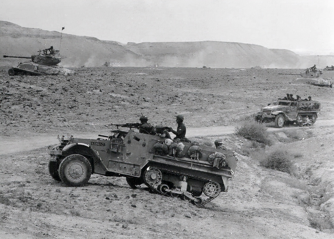 苏伊士运河战争:英法以三国出兵埃及,美苏两国罕见联手制敌