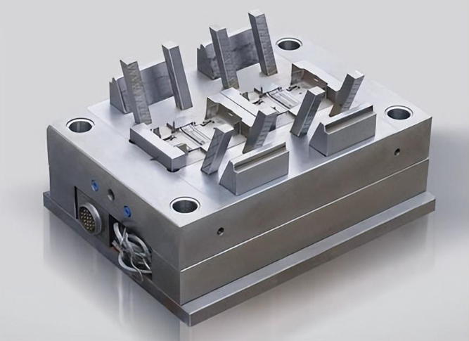 宝安医疗塑胶:选择塑胶模具时有哪些注意事项?-攻玉精密