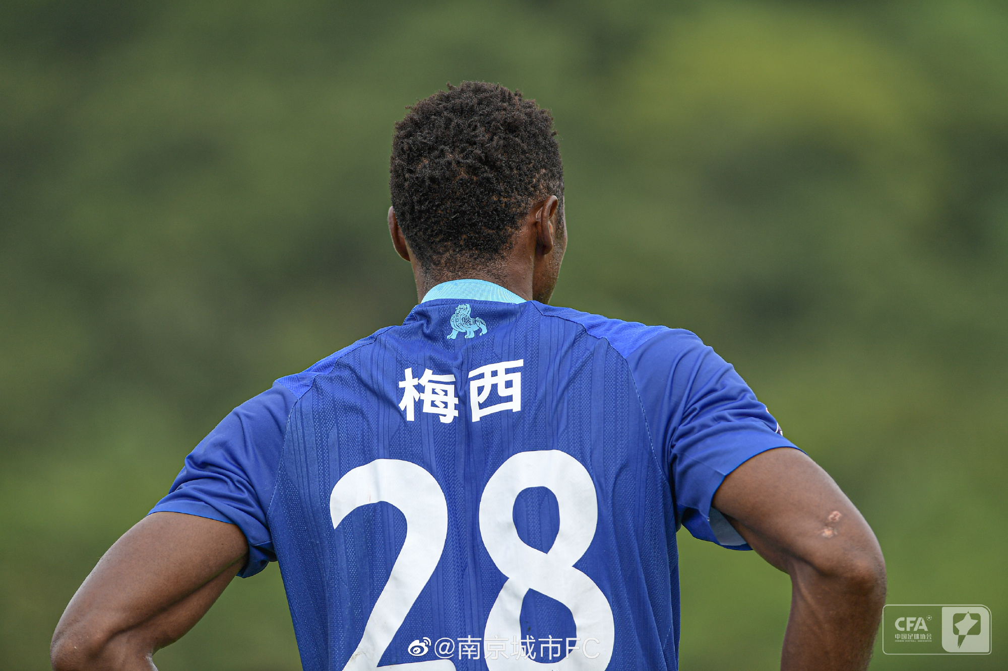 中甲:梅西半场染红,无缘进球!连续10轮之后,再次缺席射手榜