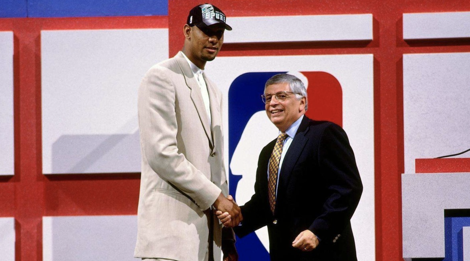 阿拉莫穹顶球馆——马刺辉煌时代开端的历史见证者