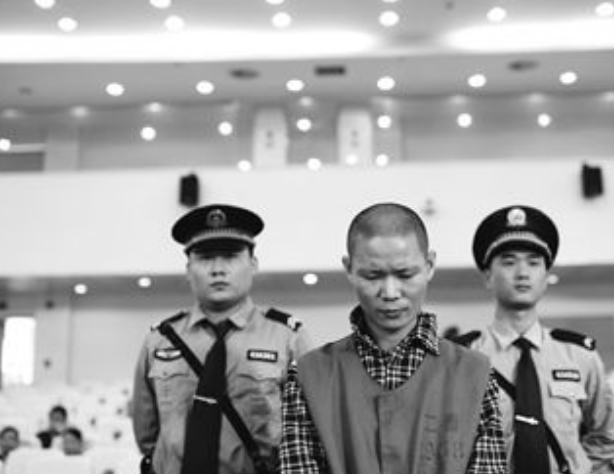 陈永森:本是一个毛头小子,如何一步步成了深圳的"黑老大"