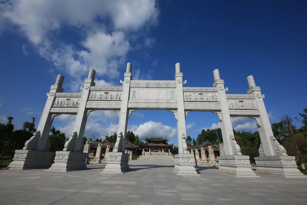 品非凡世遗,赏大足山水——国庆邀你来足共享欢乐时光!