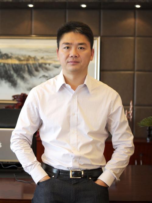 荣登热搜榜,被马云嘲笑的刘强东宣布京东全员涨薪,资本家变了?