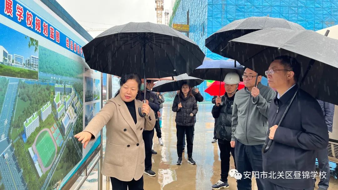 市领导刘建发到北关区昼锦学校开展调研工作