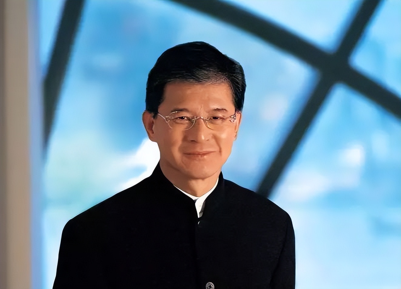 罗康瑞:60岁迎娶白月光朱玲玲,百亿家产和她共享,儿子反击解气