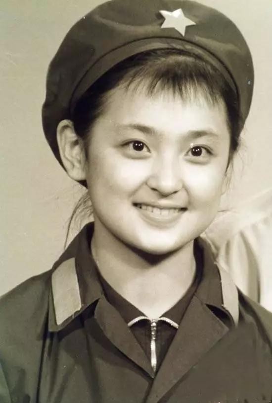 金庸女郎王璐瑶:为照顾重病的父亲息影,没有什么比我爸爸更重要