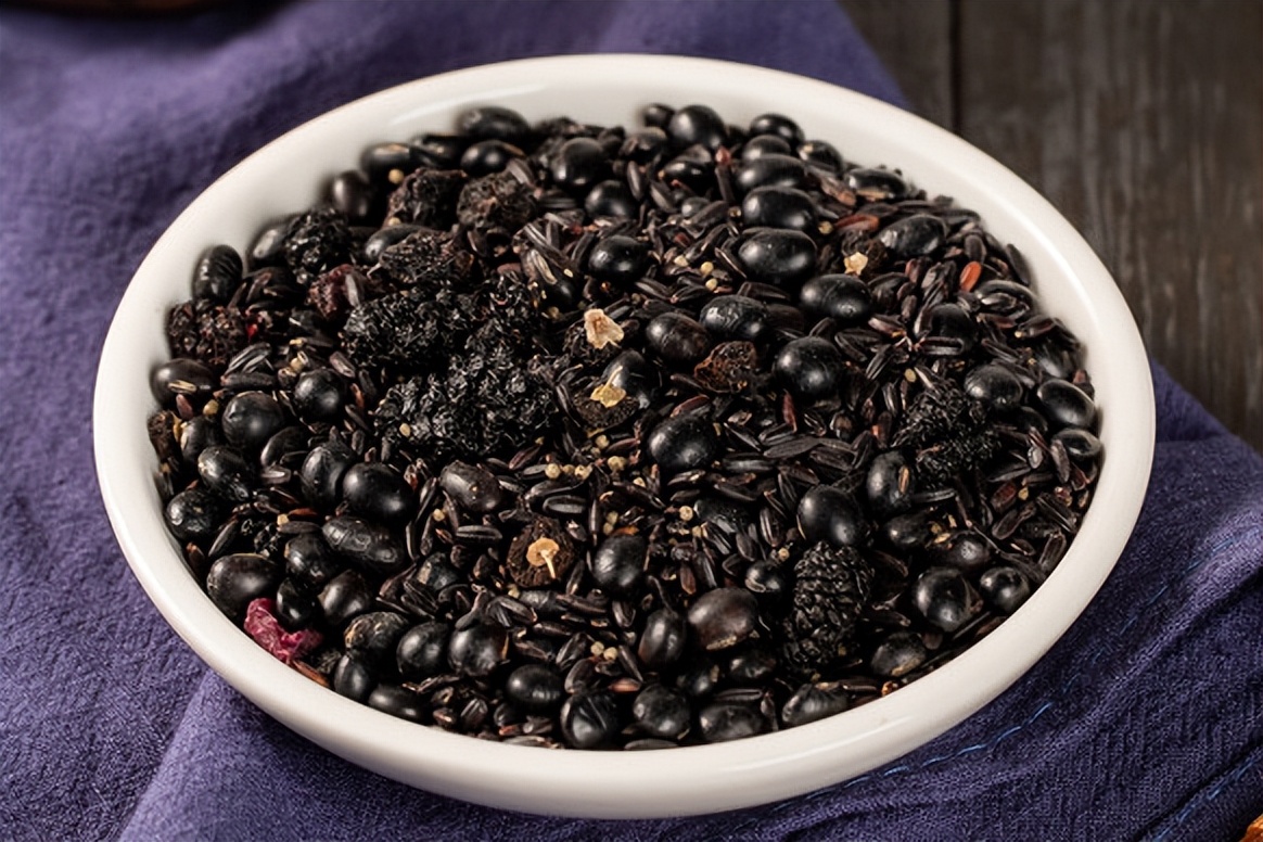 藏在身边的"养肾食物",中老年人一周吃3次,精力旺盛,气色好