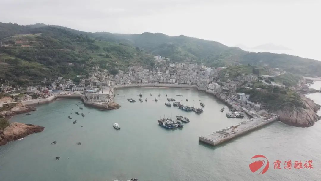 海岛乡是纯渔业乡,仅西洋岛就有大小渔船200多艘.