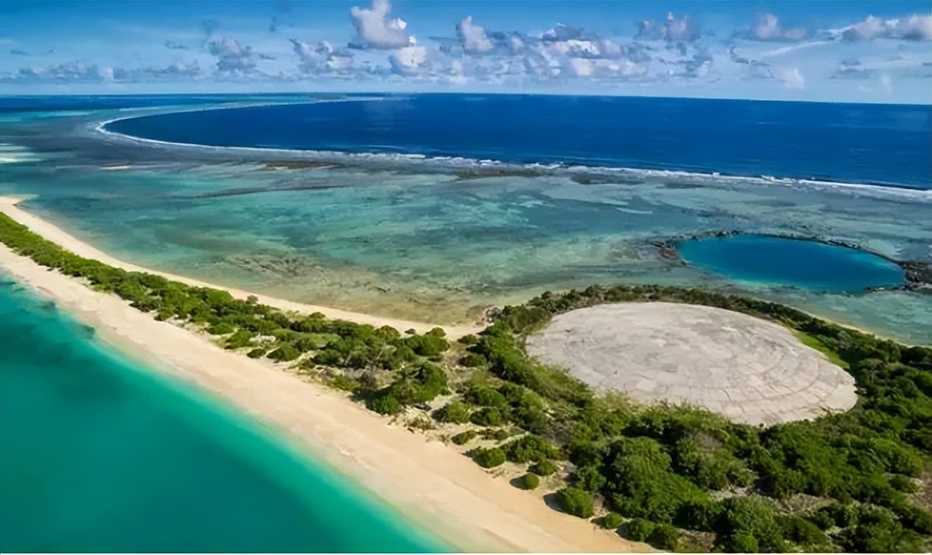 在比基尼岛核爆67次的美国,难怪支持日本倾倒核废水