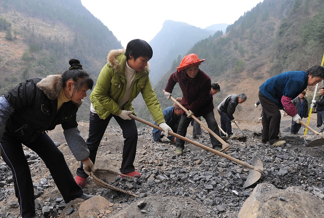 农村新增2项工程,实施1个投资计划,增加4类农民就业机会了