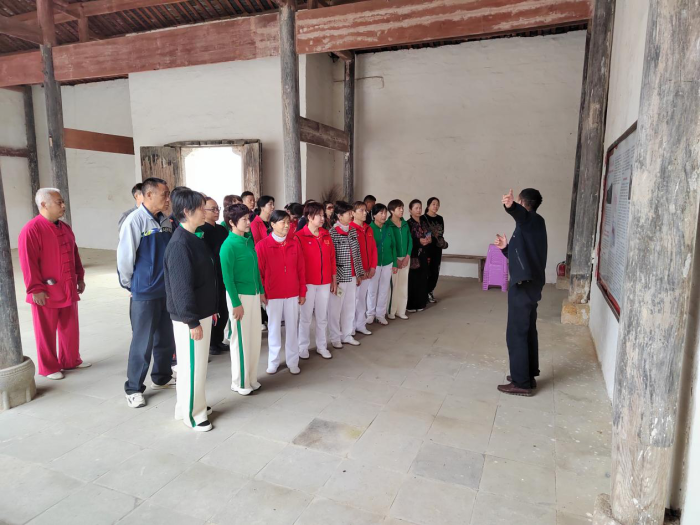 太湖县武术健身协会走进北中镇玉珠村开展文体展演活动