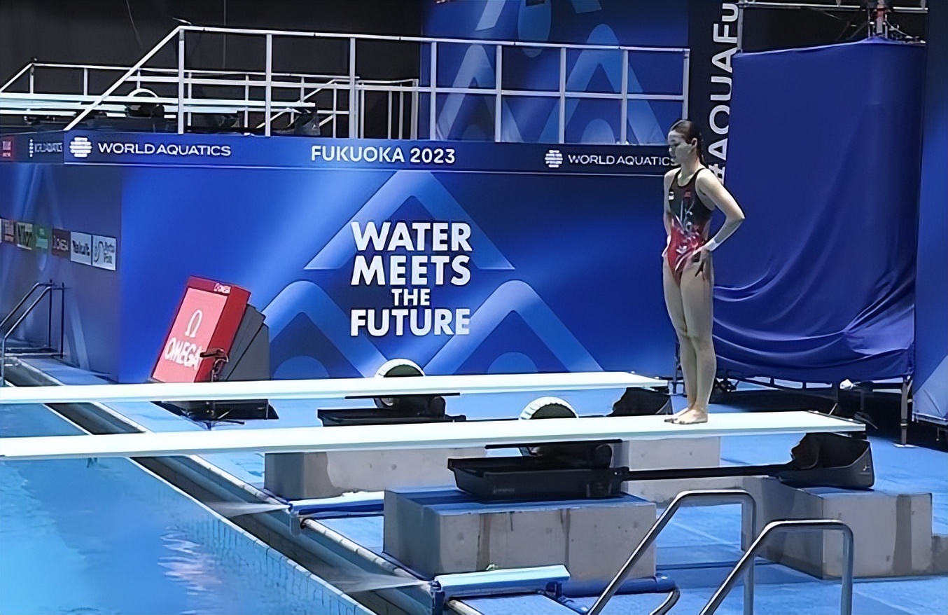 第2金!中国跳水包揽冠亚军,21岁名将强势爆发,击败卫冕冠军