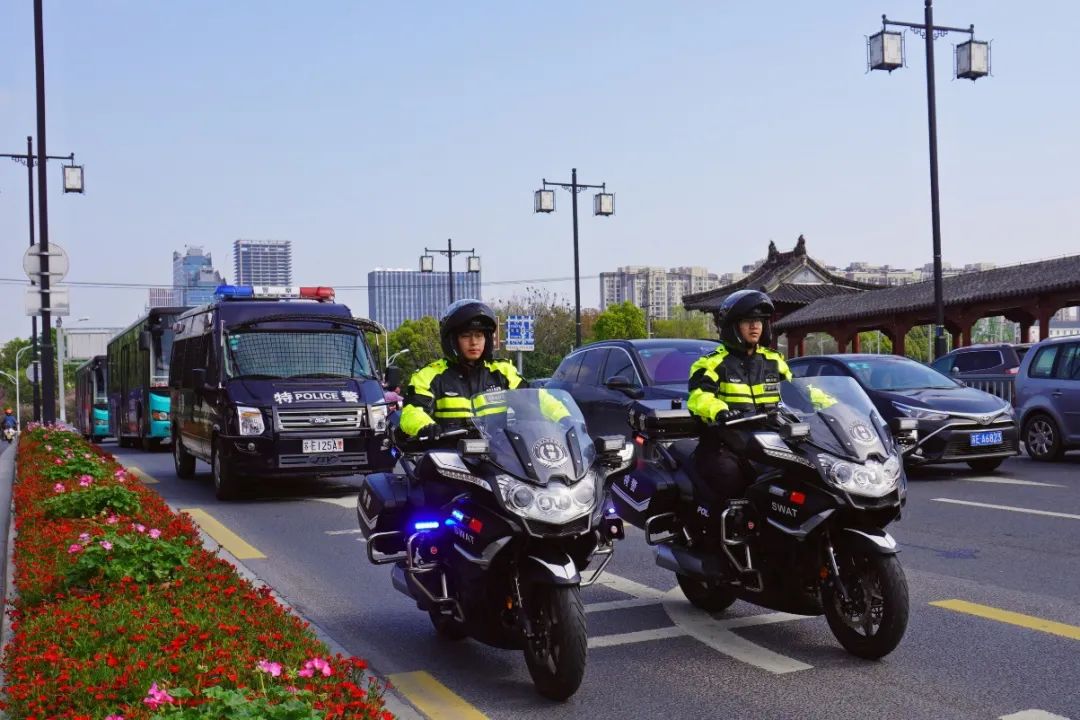 用坚守为祖国献礼 用行动护苏城平安—苏州巡特警奋战"国庆"安保