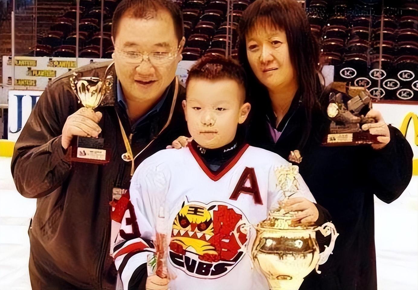 拒认巴图20年晚年想看孙子被拒宋丹丹这都是英达咎由自取