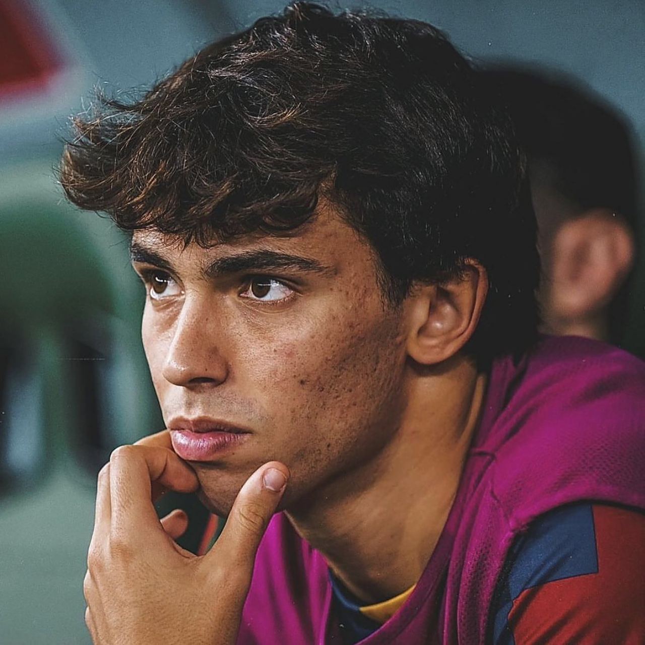 菲利克斯加盟巴萨前三场进球后未再进球,表现未达球迷期待,但小范围