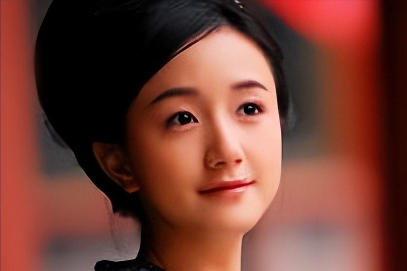 她16岁拍戏救患癌父亲,是黄轩唯一官宣女友,今39岁点痣后认不出