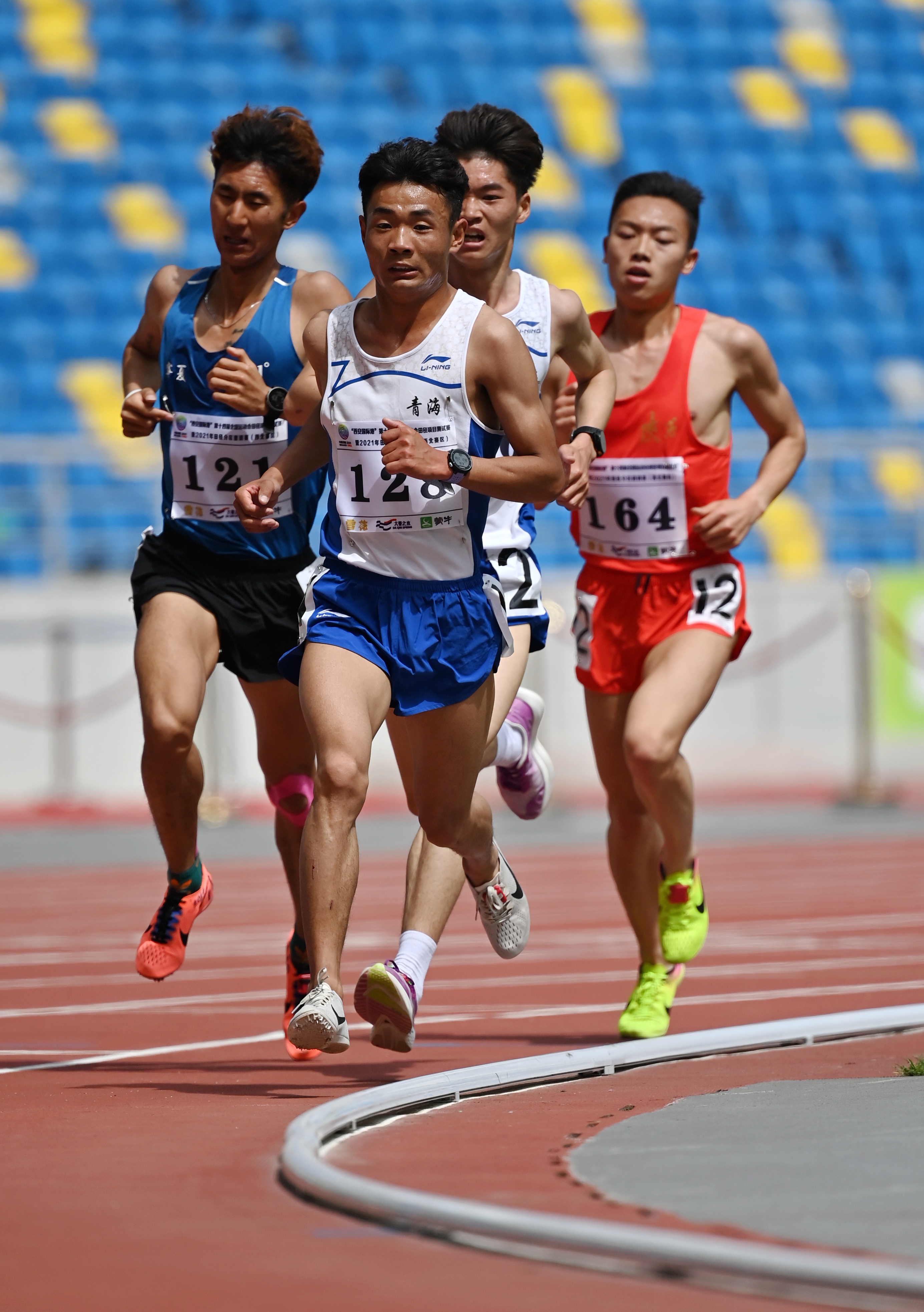田径——全运会田径测试赛男子5000米赛况