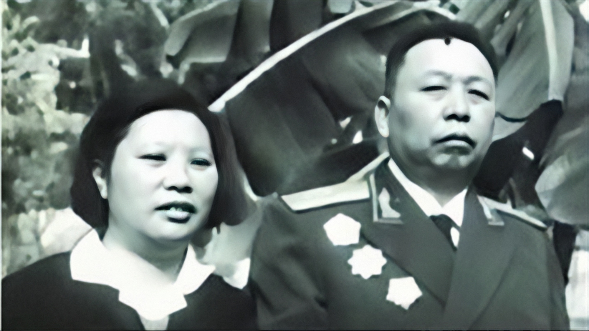 1960年,詹才芳中将路过南京,许世友向他敬礼:热烈欢迎老领导