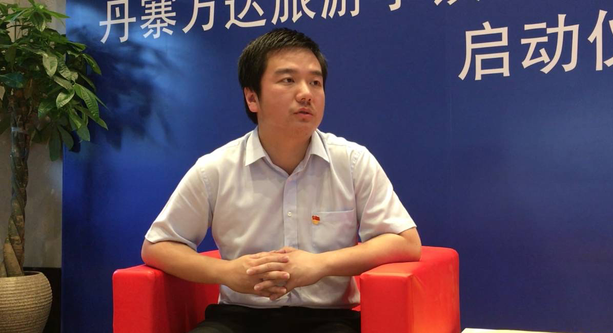 让王健林不要带走五亿投资利润的丹寨县县长徐刘蔚现状