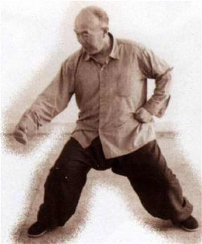 用掌风就能把人打出几米的闫芳,自称李经梧传人,李经梧有多厉害