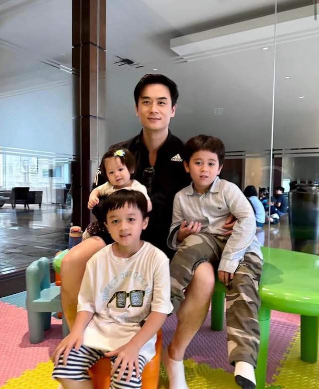 泰星chompoo决定再生一子吗