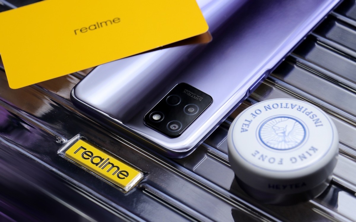 真我v11s成为新晋"千元5g爆款",大内存大电池势不可挡