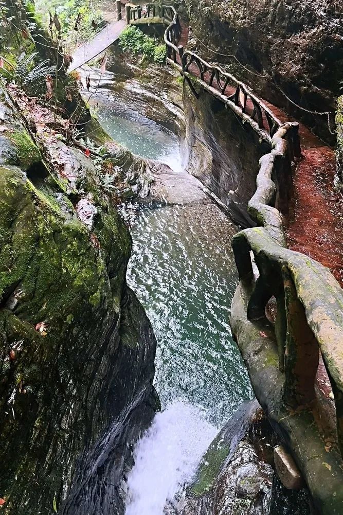 岳阳纯溪小镇图片