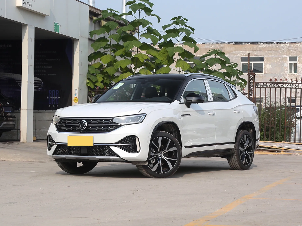 来自德系b级suv,运动豪华兼备,还是掀背造型,解读大众探岳x