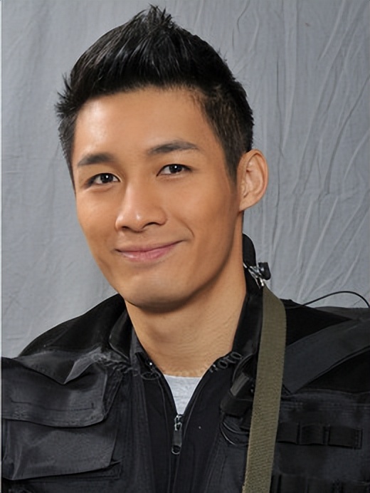 泡妞成习惯?tvb小生翟威廉认未玩够,曾扬言身边有不同国籍伴侣