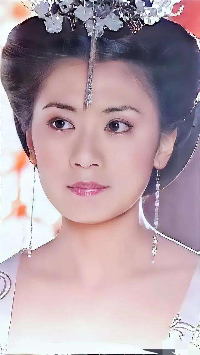 新加坡牡丹仙子郭妃丽,阿娇柔美,胡静灵气美!都是古装天花板