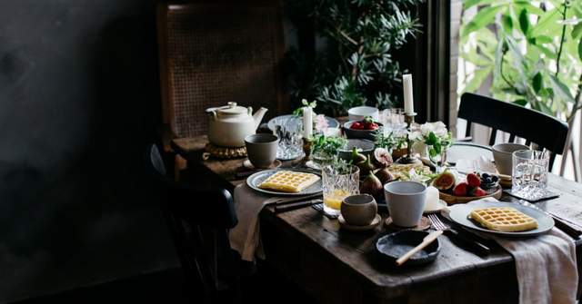 拍出故事与灵魂的餐桌风景:《摄影食光》