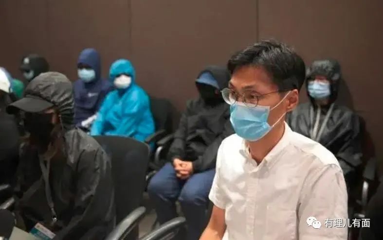 热点|?造谣称“偷渡的12名港人是港警故意送给内地的”，背后有什么力量？