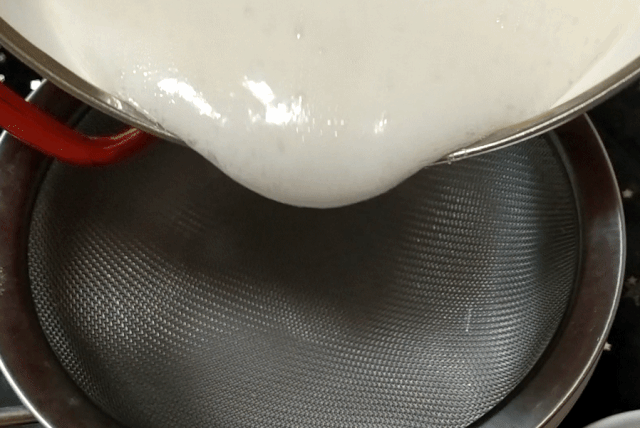 夏天到了想吃雪糕,教你在家自制小布丁,奶香浓郁,入口香甜