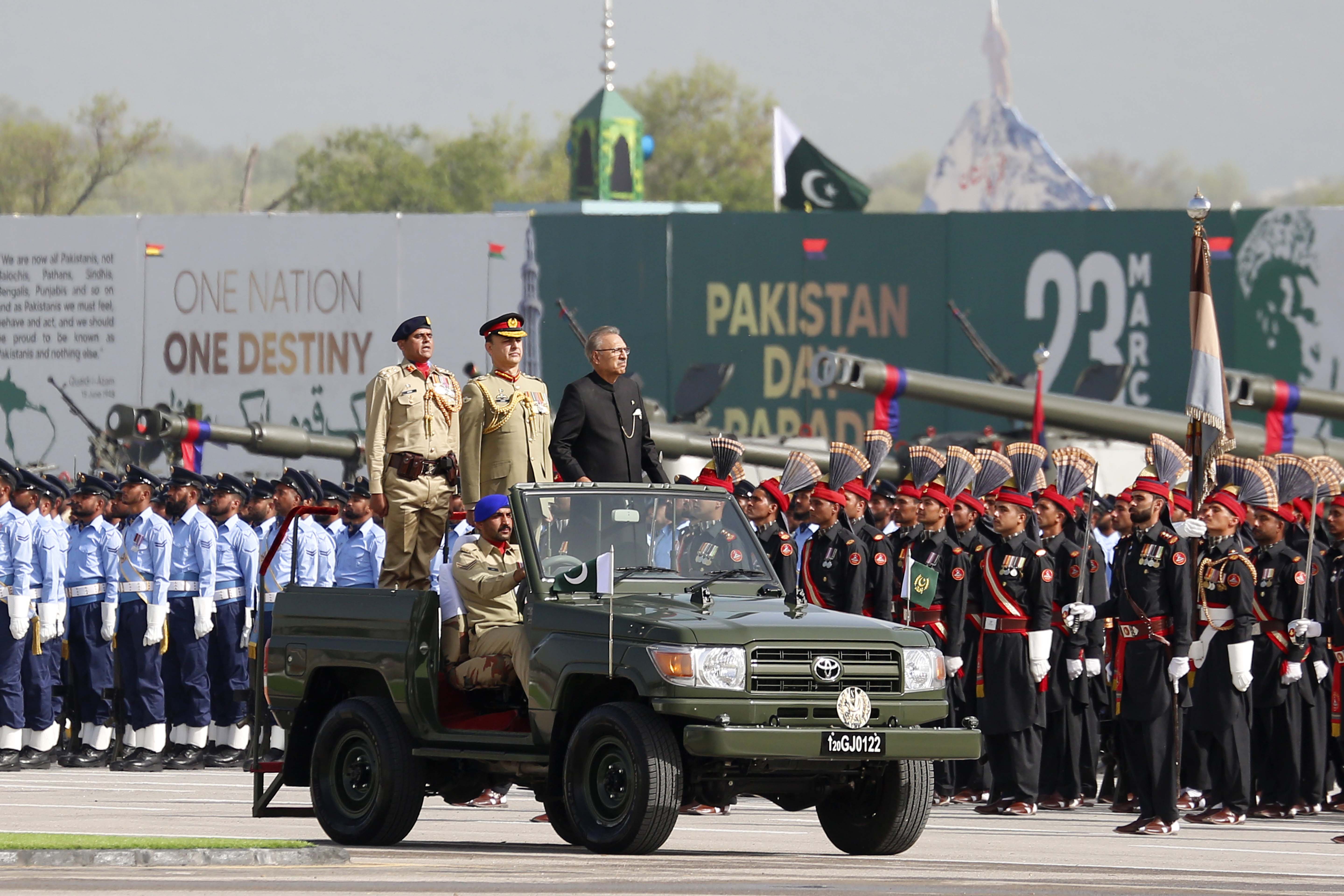 巴基斯坦举行阅兵式庆祝"巴基斯坦日"(3)