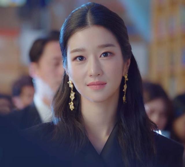 从小白花到黑莲花,《夏娃》徐睿知的逆袭之路