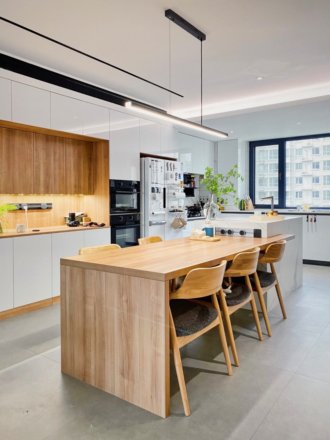 开放式厨房装修要注意哪几点?专业师傅:油烟控制好,入住没烦恼