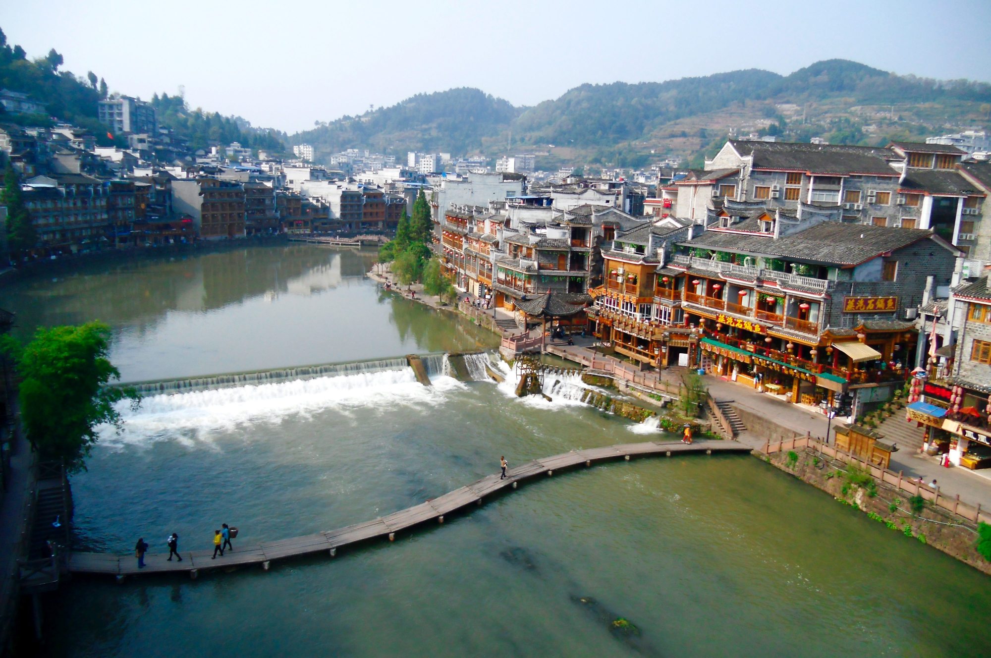 凤凰古城:中国最美丽的小城,有"北平遥,南凤凰"之名