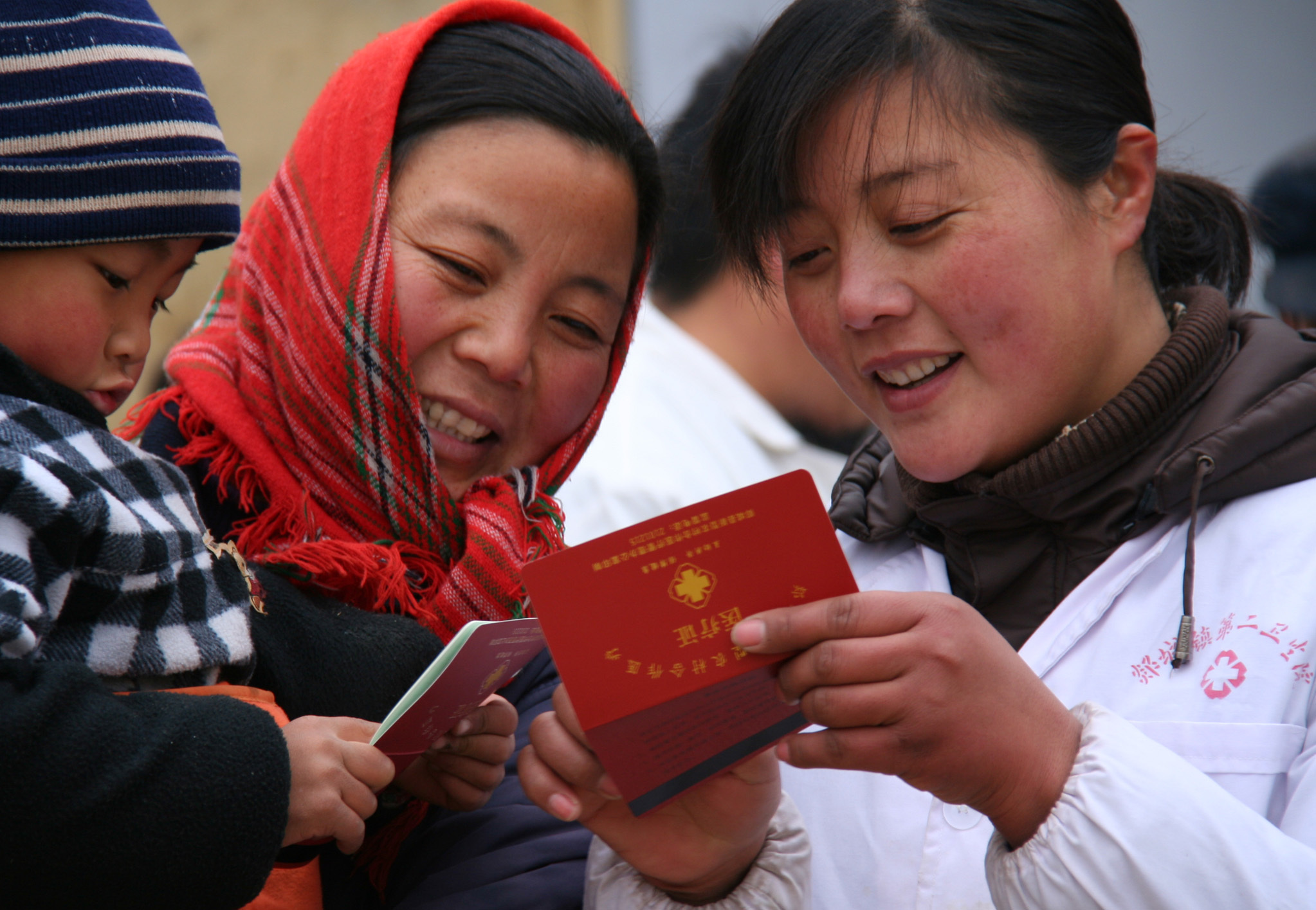 2023年新农合补贴标准应调整!每人2560元,助力农民脱贫攻坚