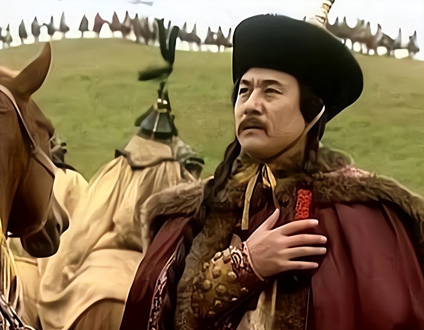 噶尔丹远走漠北,为何康熙还要赶尽杀绝?这事对中国影响深远