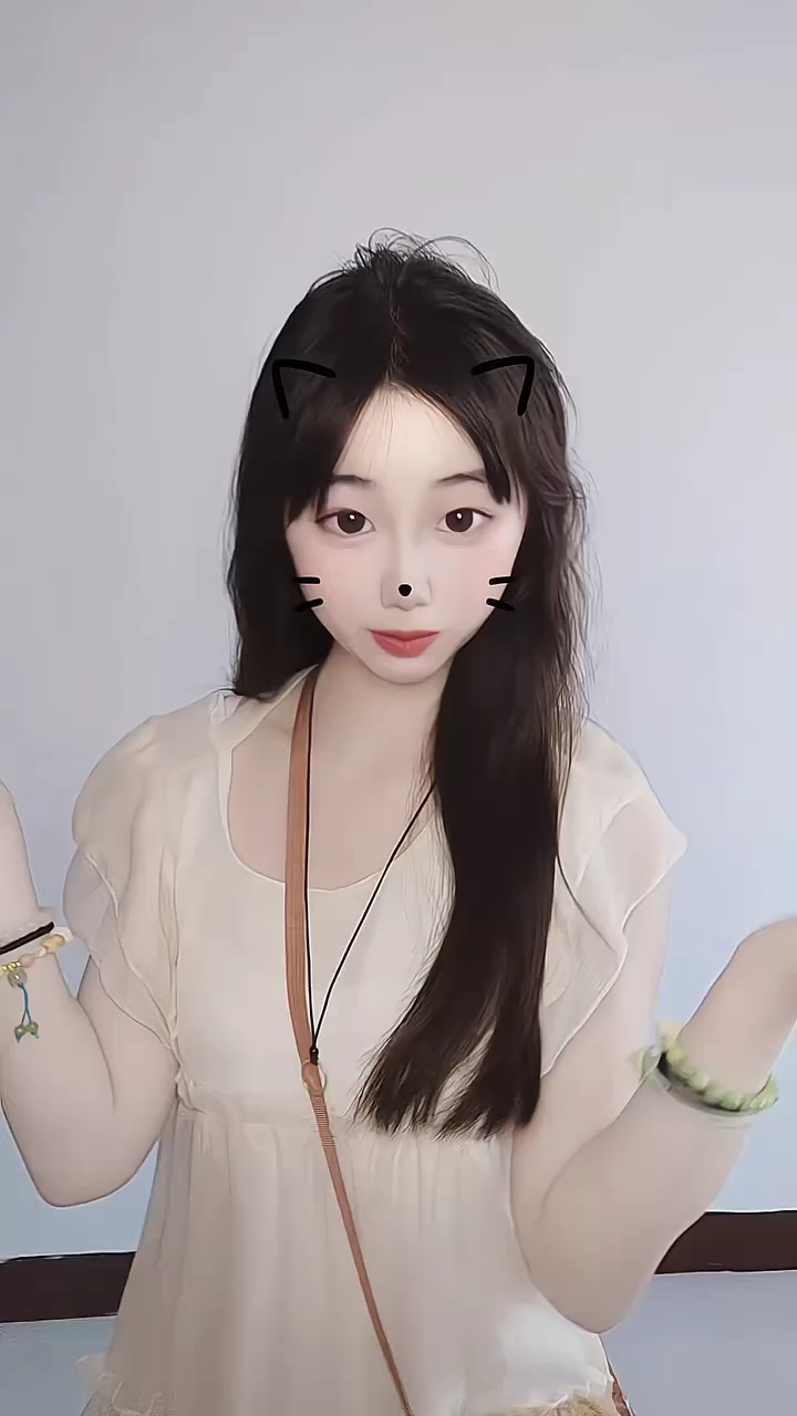 甜美女孩#穿搭#气质女神#舞蹈#肤白貌美#美丽俏佳人恩傲