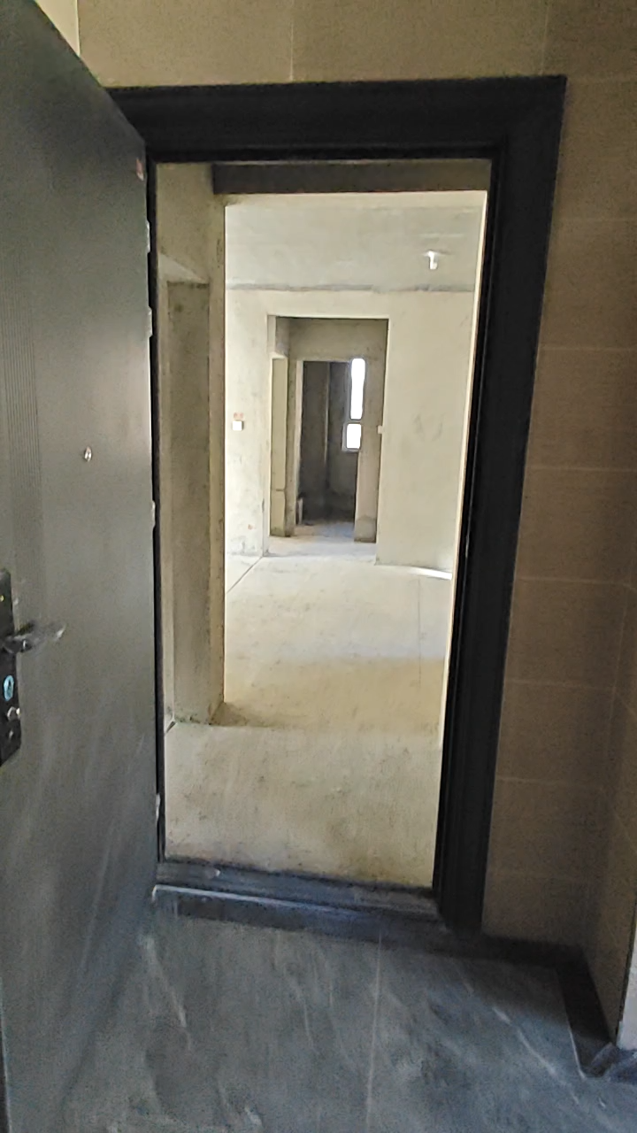 抢手房源!8号楼8层精品三居