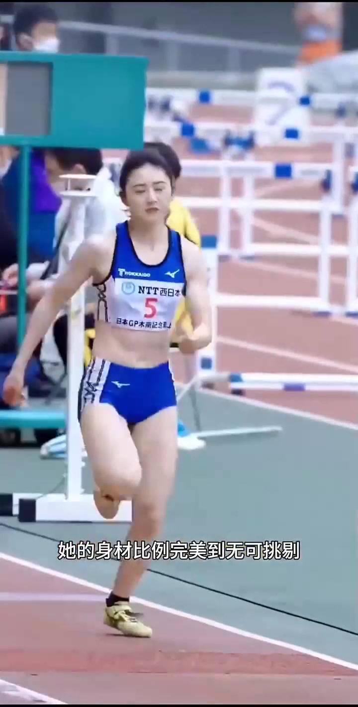 跳远女神小玉葵水 运动女孩