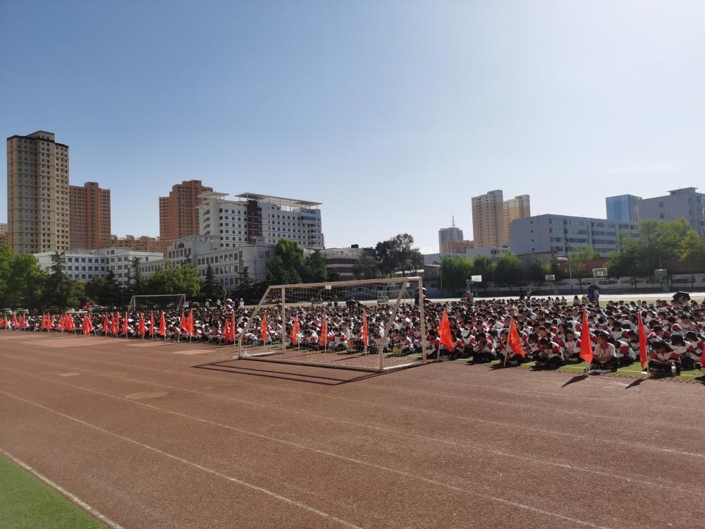 临夏市第一中学图片