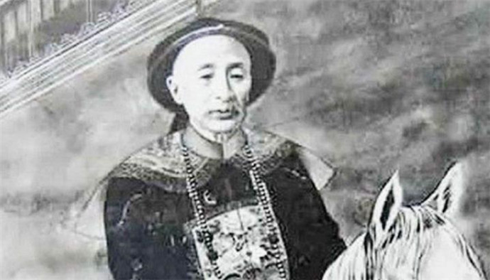 晚清首富盛宣怀儿子娶妻11房,败光亿万家产,穷得买不起公园门票