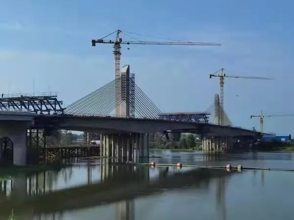 临泉西大桥图片