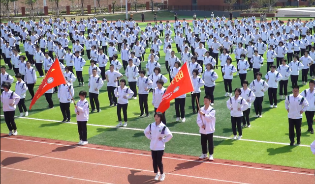 爆燃!山东省济钢高级中学自编课间操申请出战