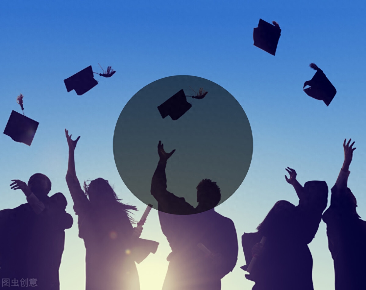 回顾水哥王昱珩18岁考入清华大学协助警方成功破案现状如何